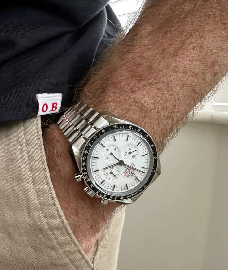 Omega Luxury Chronograph Men's Watch – White Dial, Black Bezel, Stainless Steel Bracelet