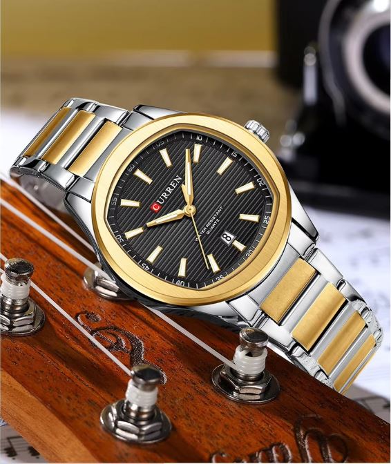 CURREN 8474 Men’s Sport / Business Quartz Watch — Luminous Calendar Stainless Steel Strap