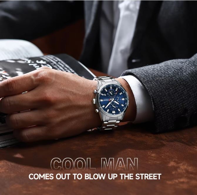 Curren 8445 Durable Metal Strap and Clasp Close-Up