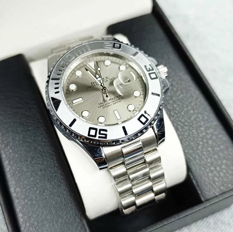 Yacht-Master Style Men’s Ash Dial Quartz Watch – Silver Bezel & Stainless Steel Bracelet