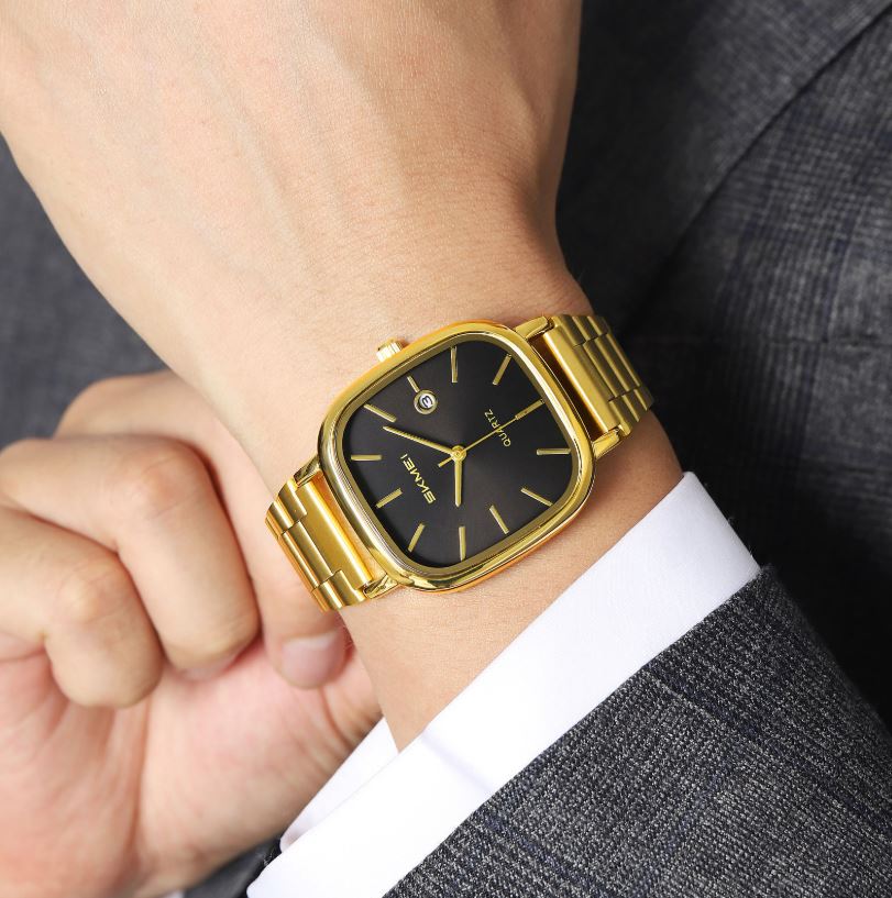 SKMEI 2551 Men’s Quartz Watch Gold Black – Stainless Steel Cartoon Style Water Resistant Wristwatch
