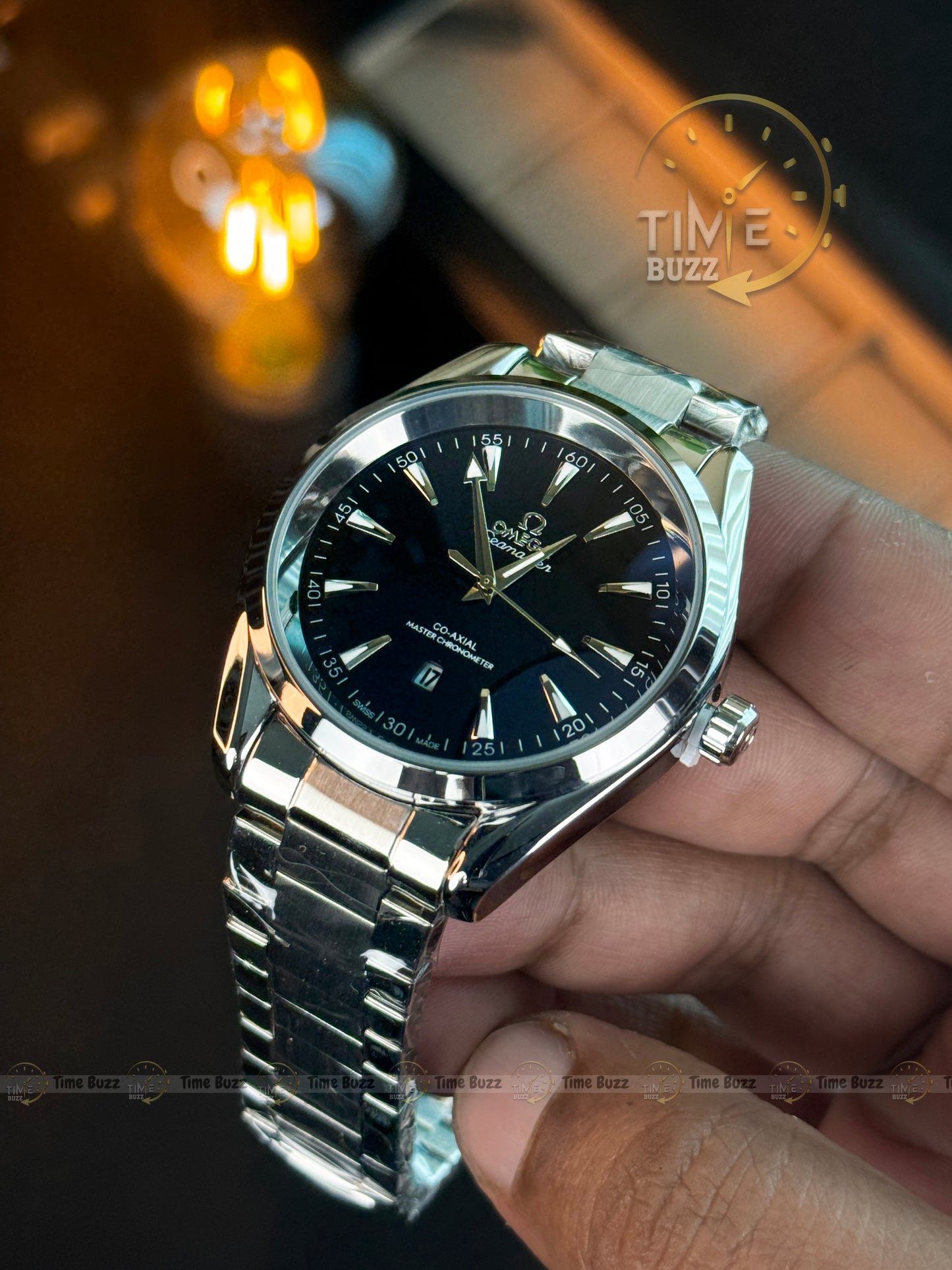 Omega Seamaster Aqua Terra Men’s Watch – Black Dial & Stainless Steel Chain Strap