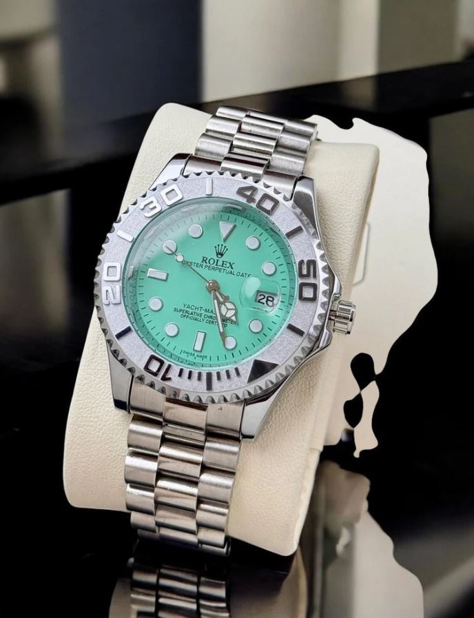 Yacht-Master Style Men’s Tiffany Blue Dial Quartz Watch – Silver Bezel & Stainless Steel Bracelet