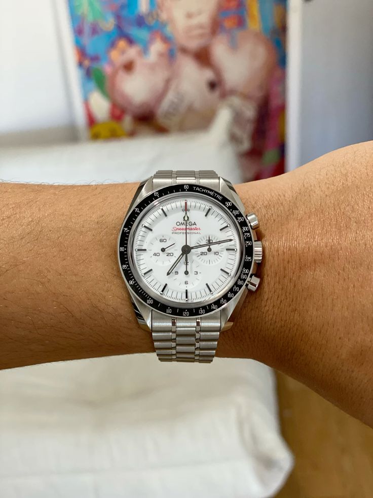 Omega Luxury Chronograph Men's Watch – White Dial, Black Bezel, Stainless Steel Bracelet