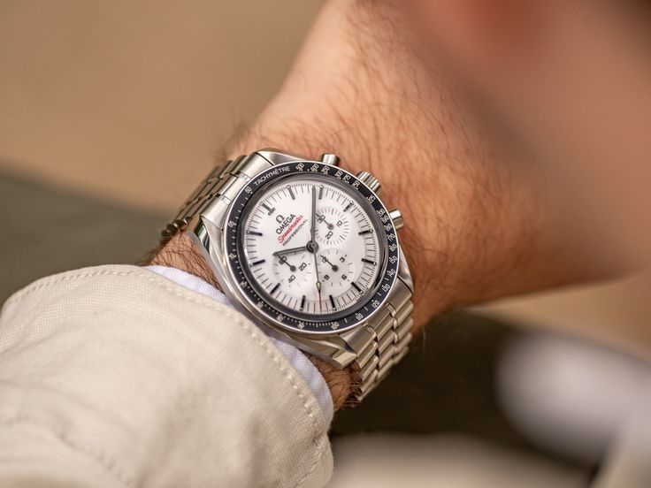 Omega Luxury Chronograph Men's Watch – White Dial, Black Bezel, Stainless Steel Bracelet