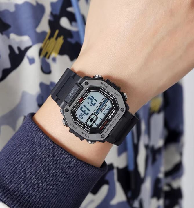 SKMEI 2522 Men’s Sport Digital Watch Black– Chrono Military Date Electronic Wristwatch